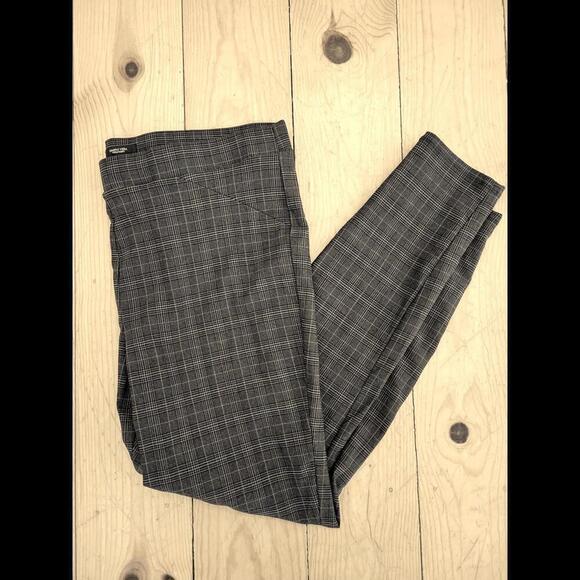 Simply Vera Vera Wang XXL darkish brow/grey plaid skinny pants - Picture 1 of 6